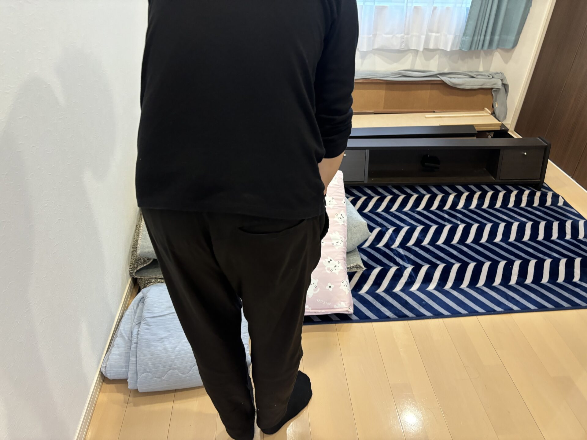 「引越しに伴い使わなくなったベッドやマットなどを回収しました」作業写真